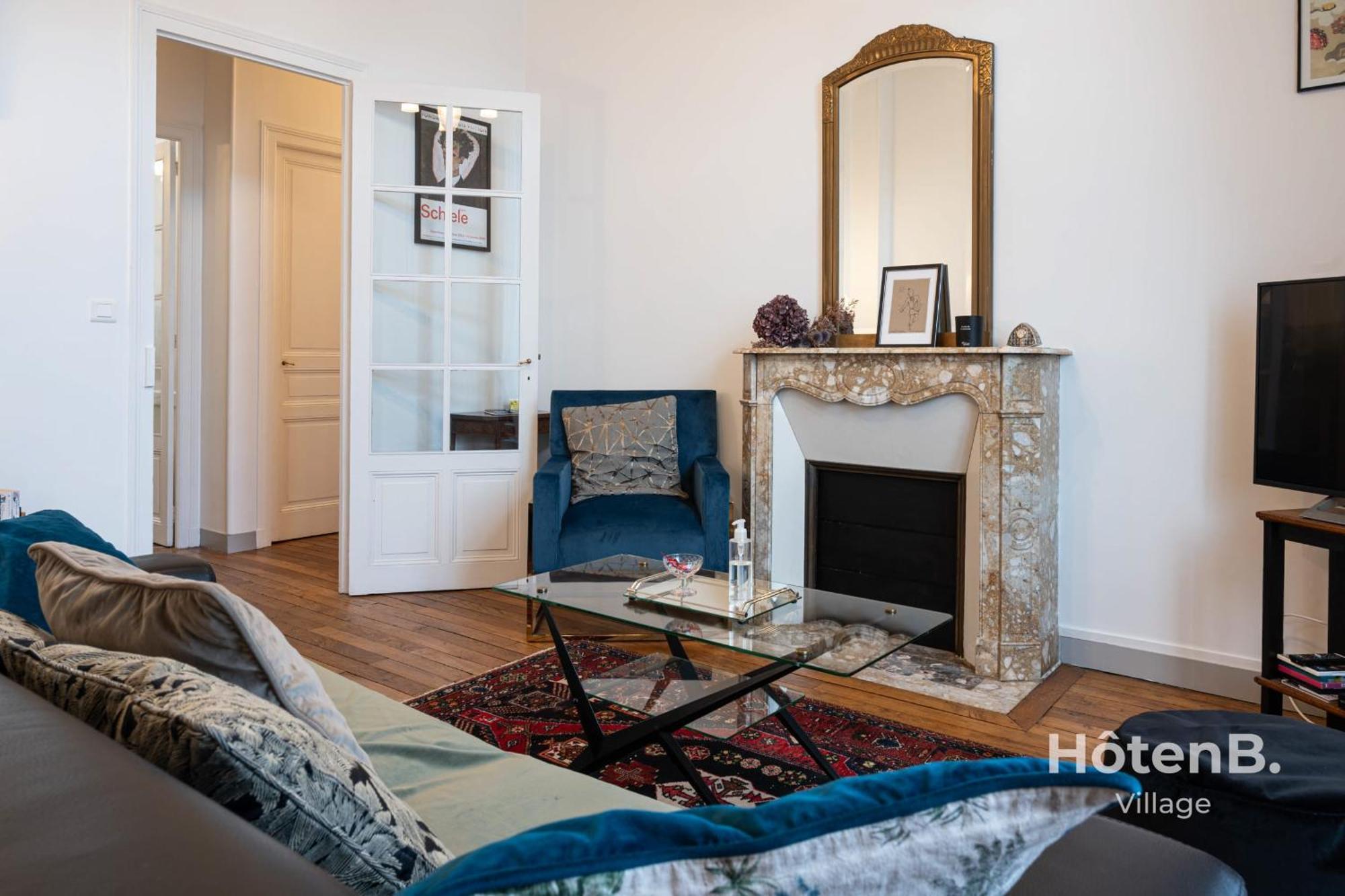 "Les Effrontes" Louis Blanc Charming Apartment Limoges Bagian luar foto
