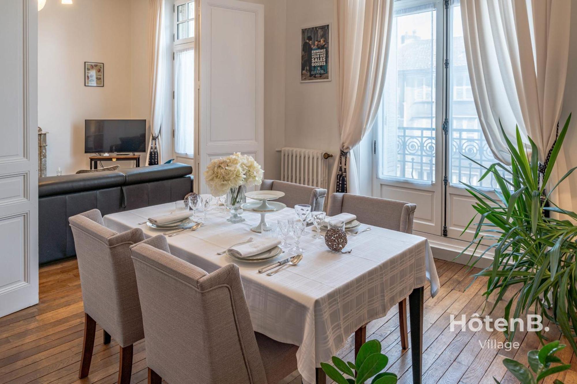 "Les Effrontes" Louis Blanc Charming Apartment Limoges Bagian luar foto