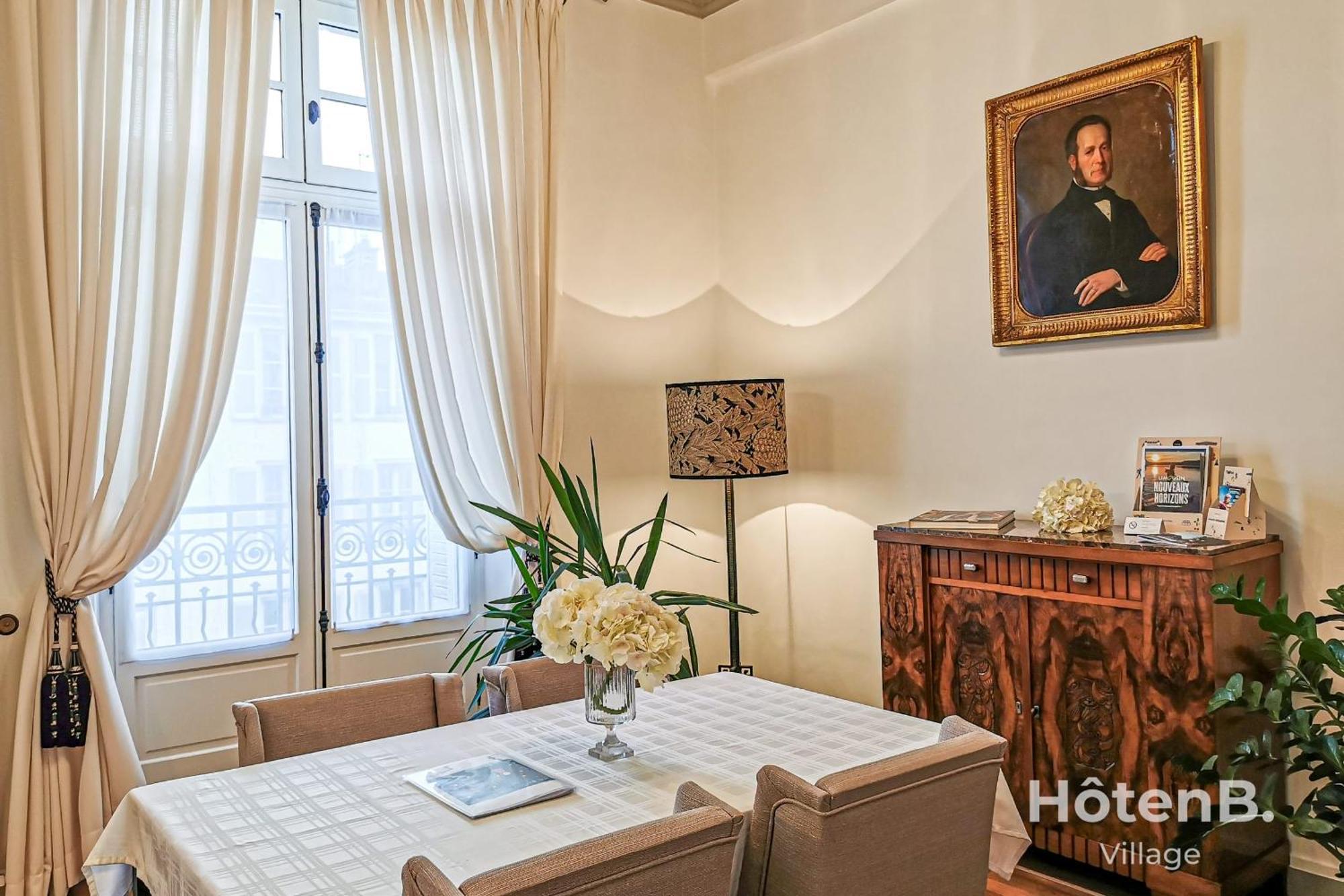 "Les Effrontes" Louis Blanc Charming Apartment Limoges Bagian luar foto